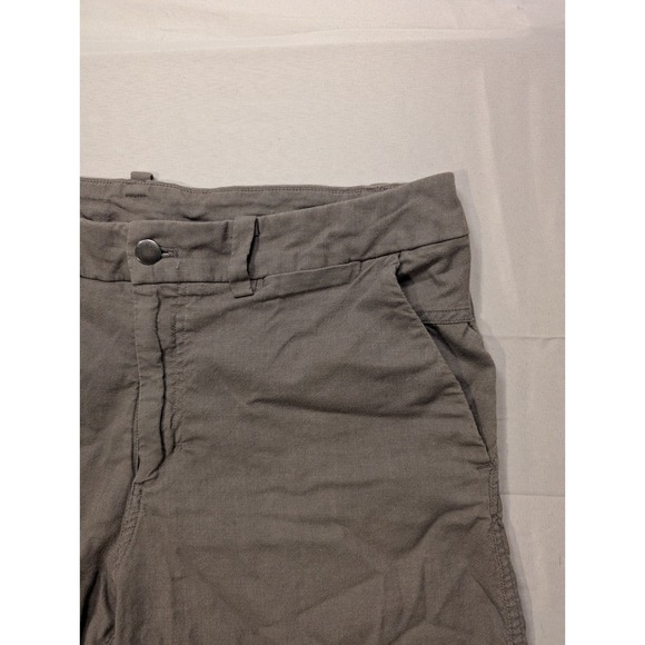 Lululemon The Works Short Mens 34 Grey Chino Style Technical Stretch Summer - Picture 3 of 8